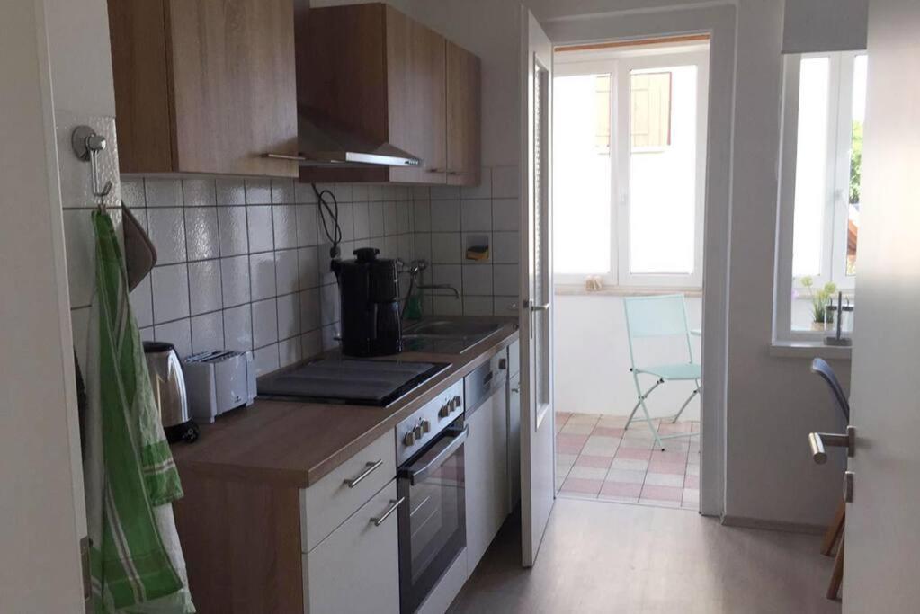 22B Grosse Wohnung Mit Balkon, Smarttv Und Wlan Korb Exterior foto